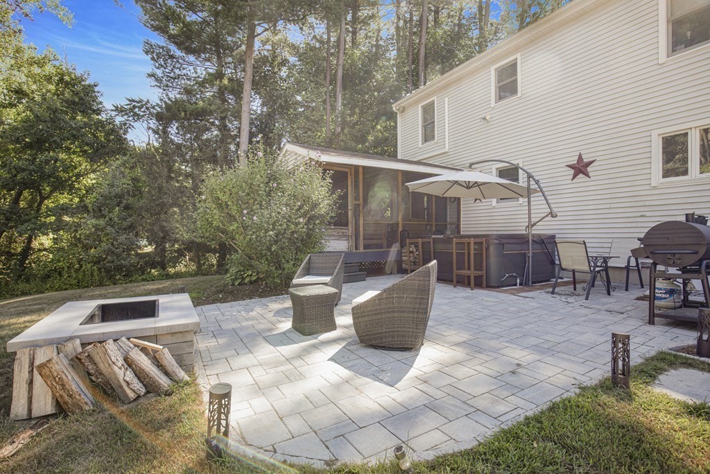 66 Middle Road Amesbury, MA 01913 - Photo 6 of 28