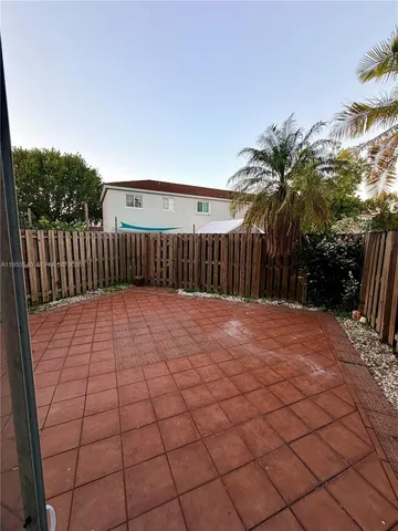 $2,850 | Three Lakes, Miami, FL 33186