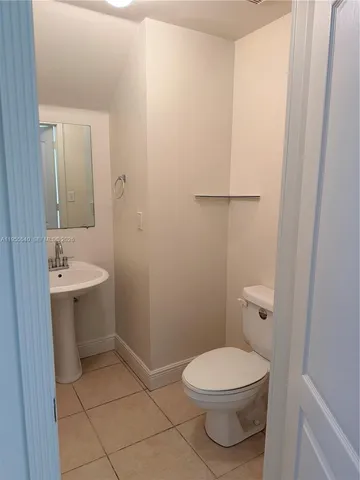 $2,850 | Three Lakes, Miami, FL 33186