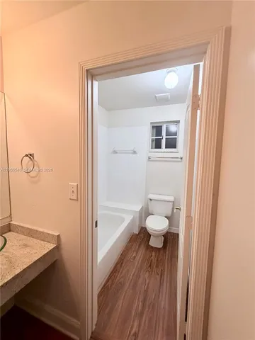 $2,850 | Three Lakes, Miami, FL 33186