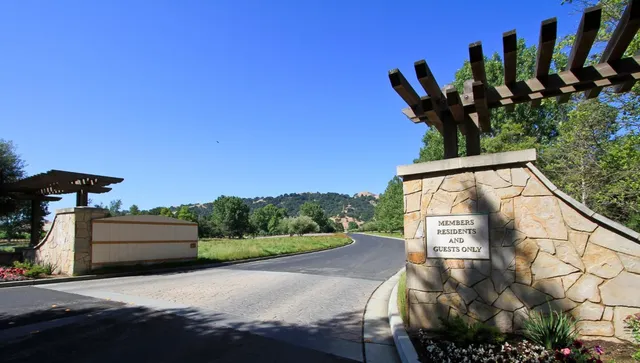 $4,498,000 | 1450 Lakeview Court, San Martin, CA 95046