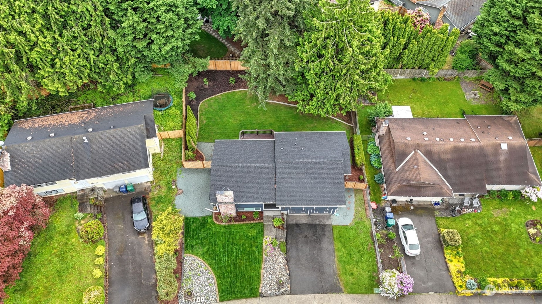 2424 170th Street Southeast Bothell, WA 98012 - Photo 5 of 40