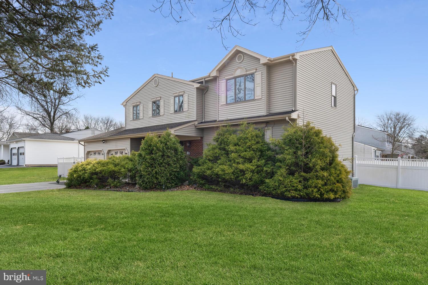 1 Tar Heels Road Hamilton, NJ 08619 - Photo 3 of 31
