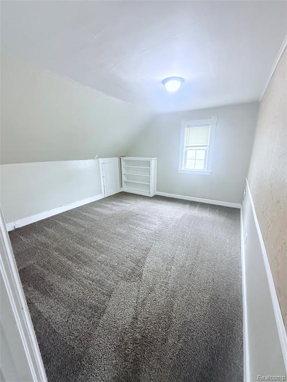 415 Coutant Street, Unit B Flushing, MI 48433 - Photo 6 of 11