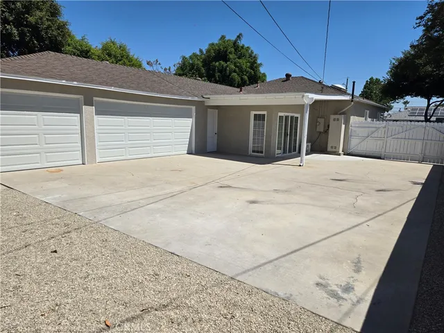 $4,000 | 14001 Dunrobin Avenue, Bellflower, CA 90706
