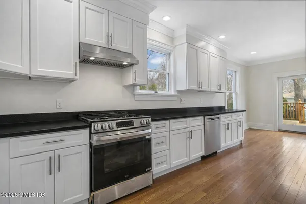 $22,500 | 32 Highview Avenue, Old Greenwich, CT 06870