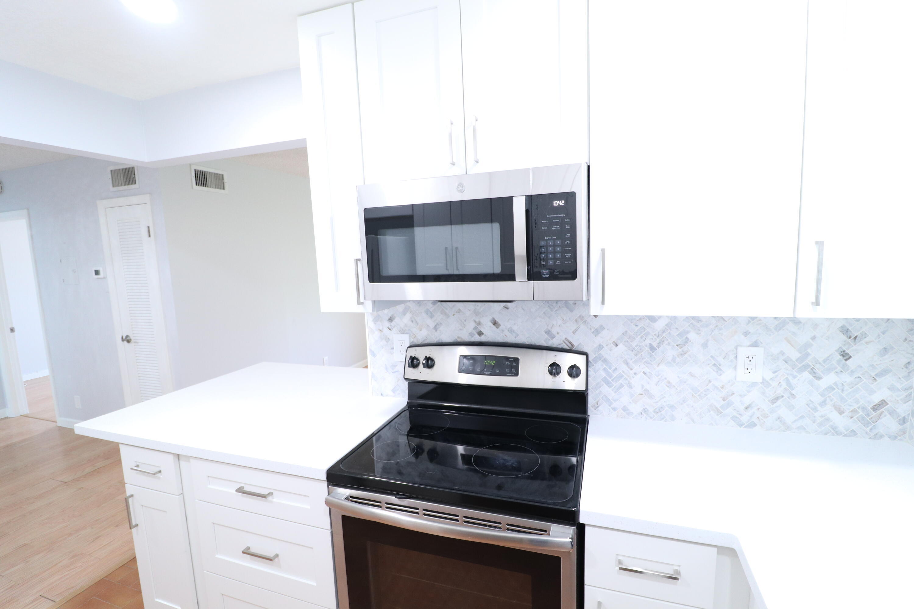 1271 Northwest 13th Street, Unit 356E Boca Raton, FL 33486 - Photo 13 of 19 IMG_3523