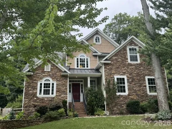 $699,900 | 7933 Sally Clark Drive, Denver, NC 28037