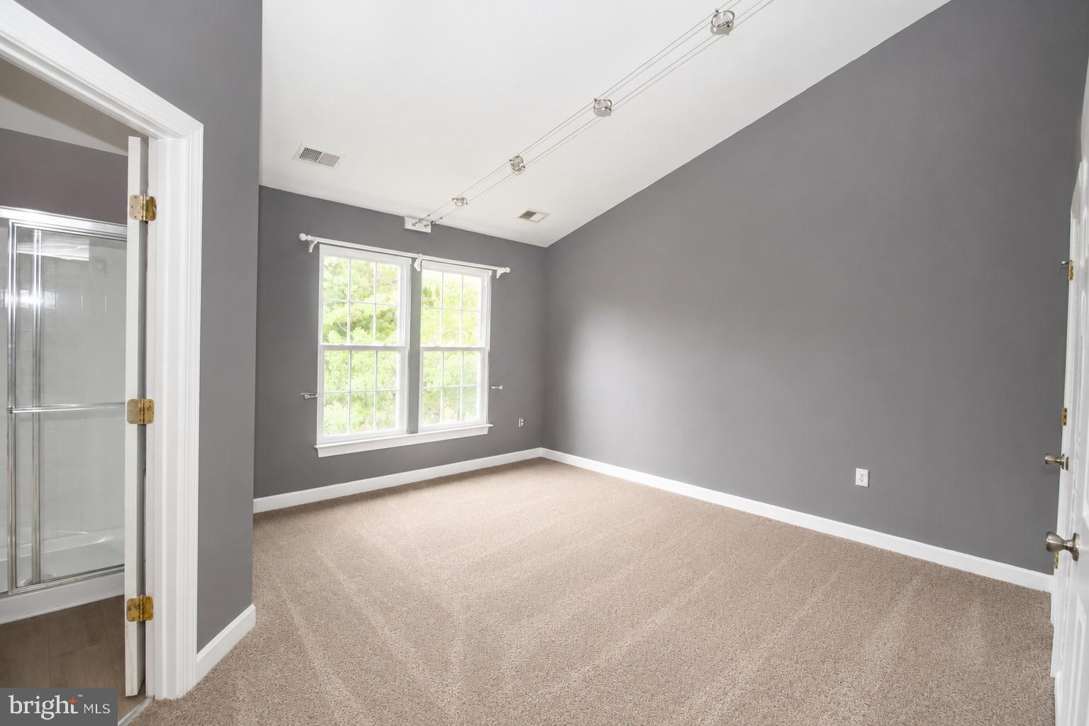 2218 Mears Lane Silver Spring, MD 20906 - Photo 11 of 24
