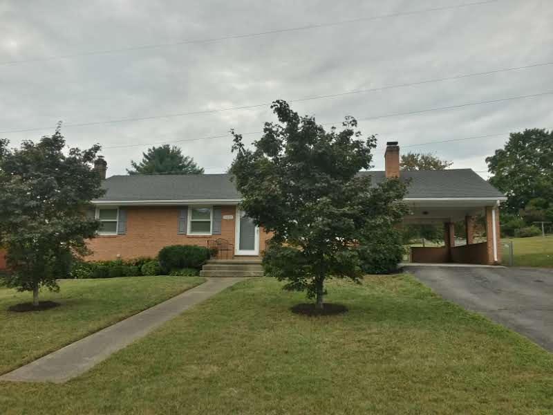2635 Northcross Road Roanoke, VA 24018 - Photo 2 of 53 20170831_162659_Richtone(HDR)