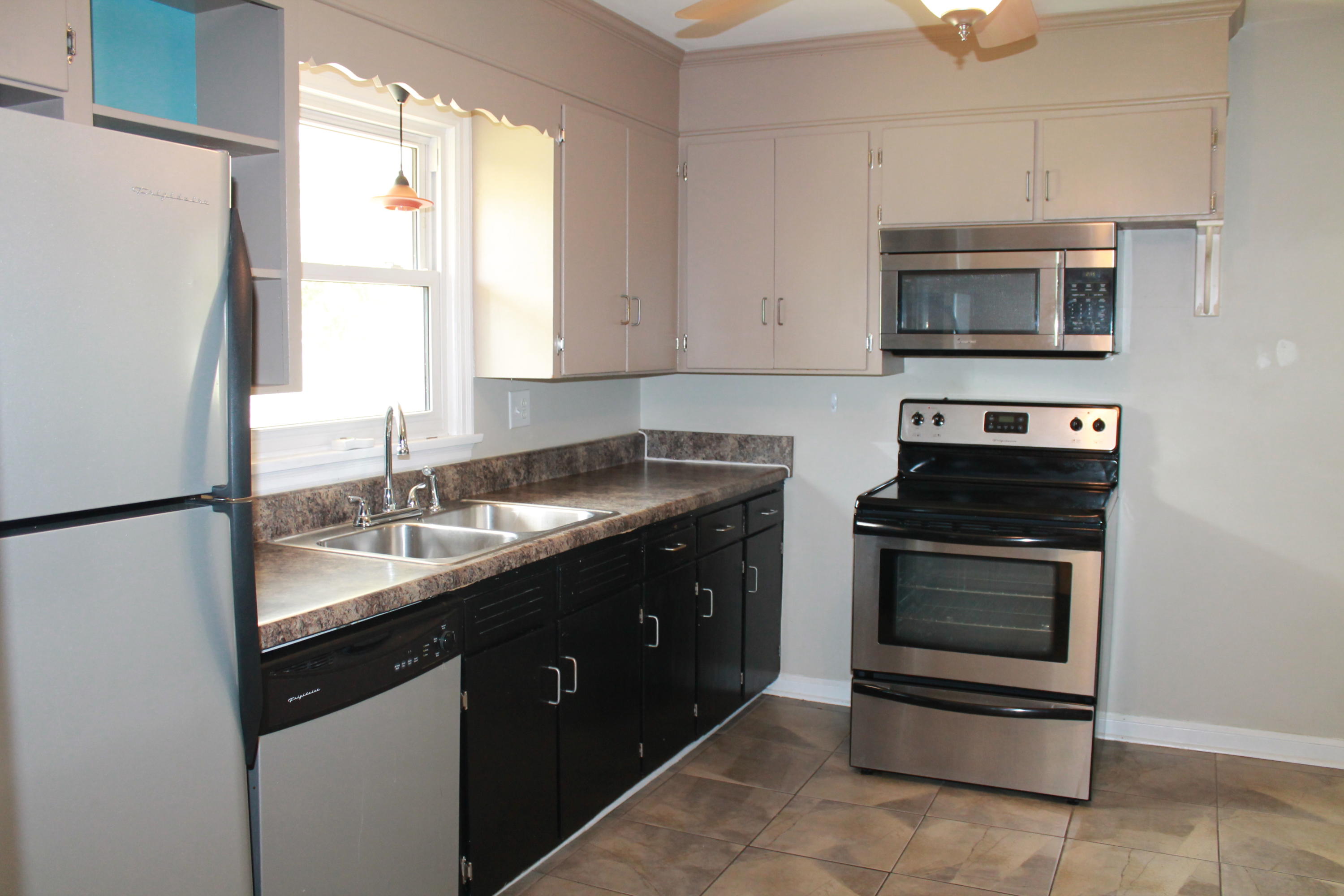 2635 Northcross Road Roanoke, VA 24018 - Photo 17 of 53 IMG_7053