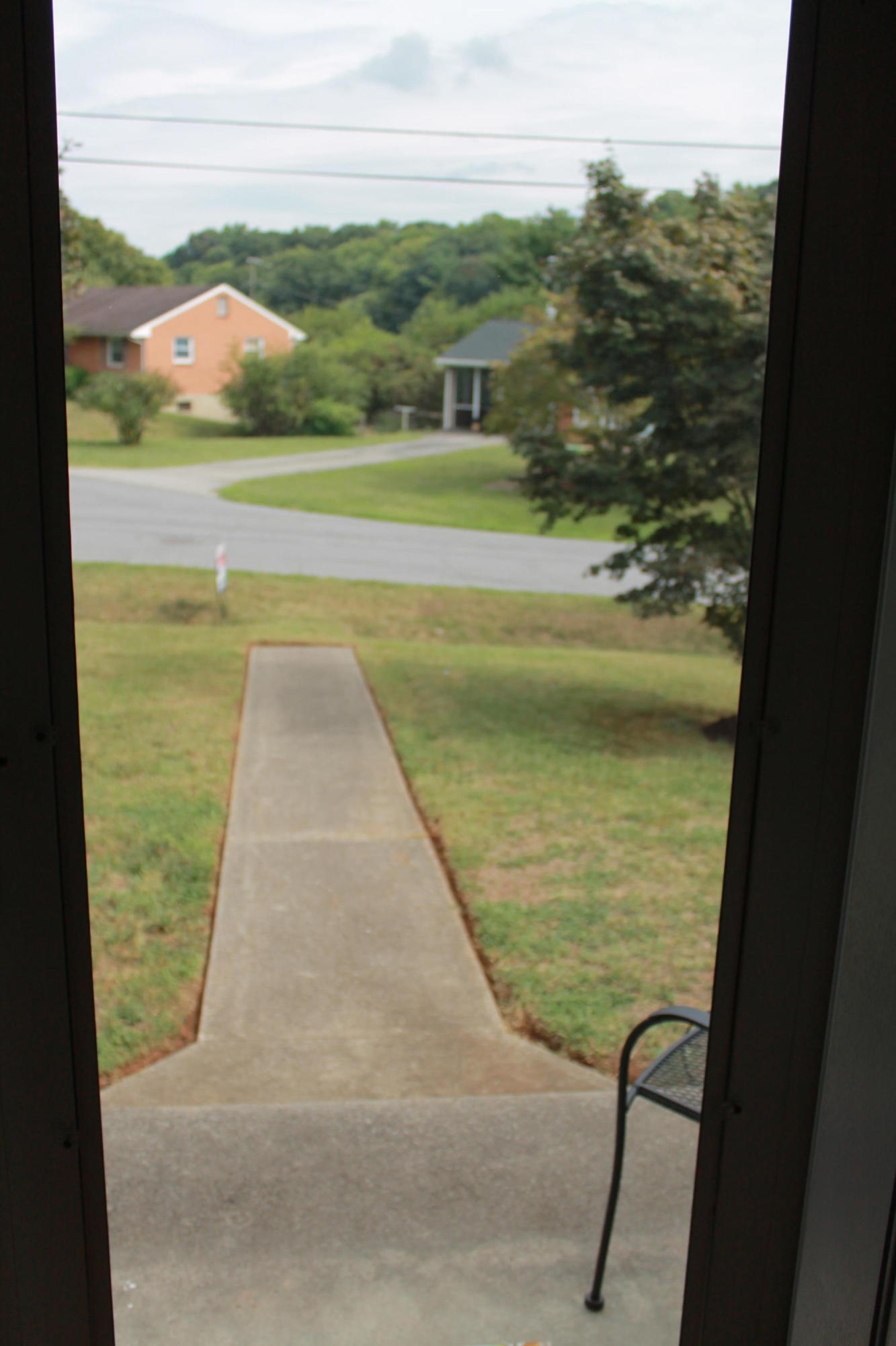 2635 Northcross Road Roanoke, VA 24018 - Photo 9 of 53 IMG_7114