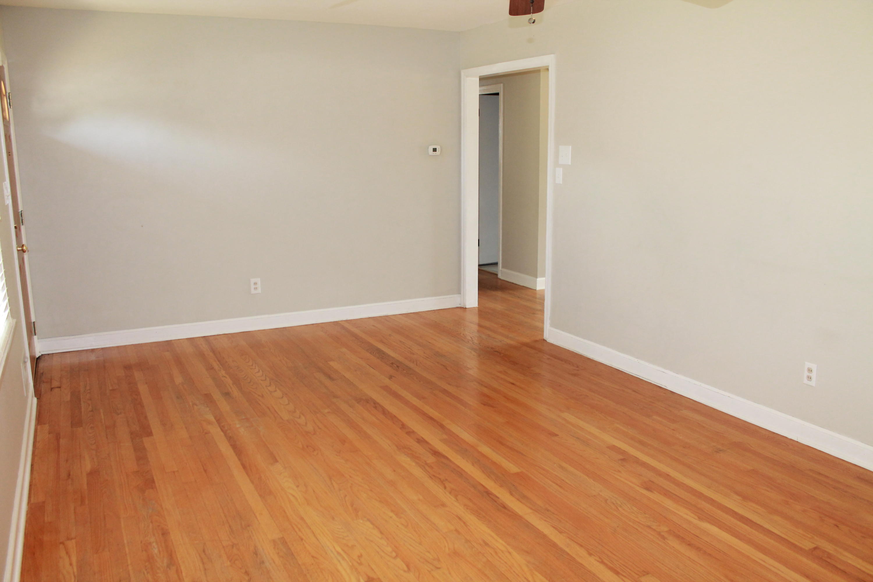 2635 Northcross Road Roanoke, VA 24018 - Photo 10 of 53 IMG_7065