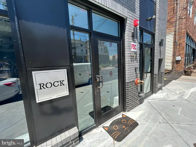 $1,500 | 5542-44 Ridge Avenue, Unit 208, Philadelphia, PA 19128