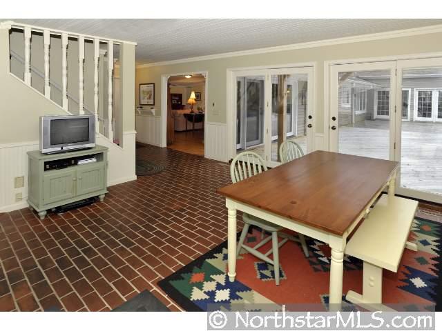 2312 Huntington Point Road East Minnetonka Beach, MN 55391 - Photo 5 of 10