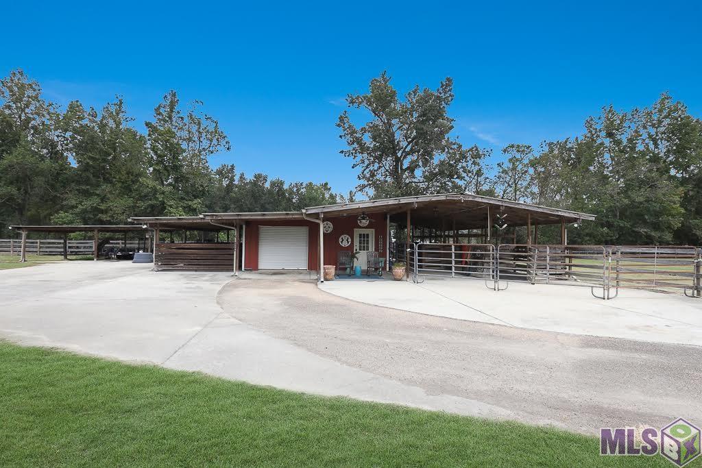 14247 Blackwater Road Central, LA 70714 - Photo 16 of 58 BARN