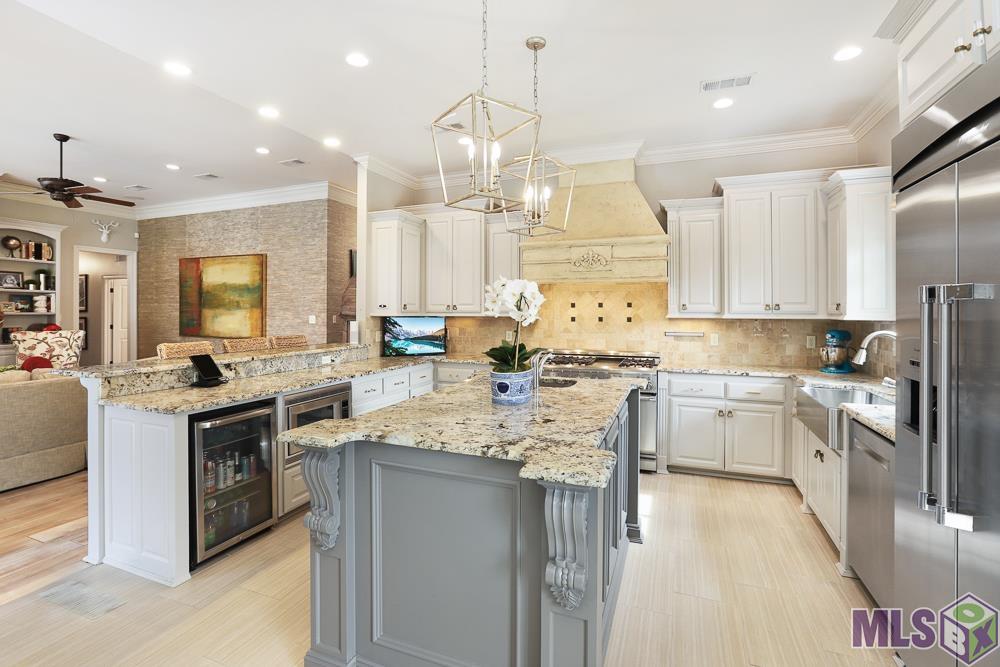 14247 Blackwater Road Central, LA 70714 - Photo 24 of 58 KITCHEN