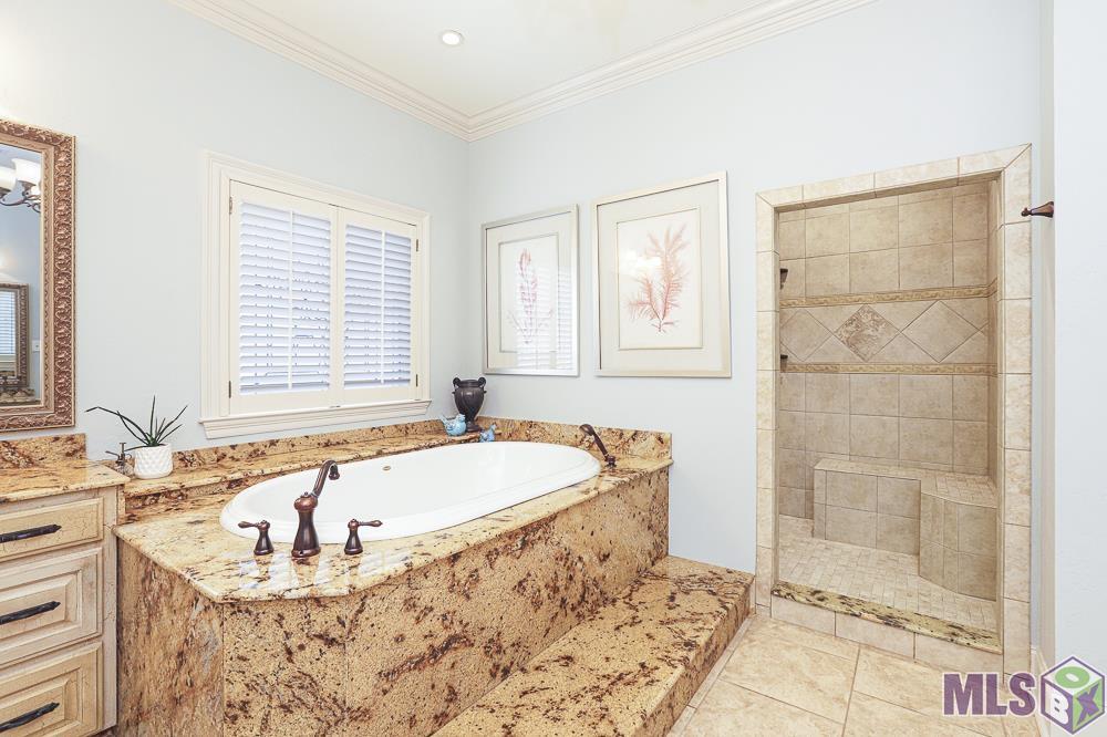14247 Blackwater Road Central, LA 70714 - Photo 55 of 58 GUEST PRIMARY TUB