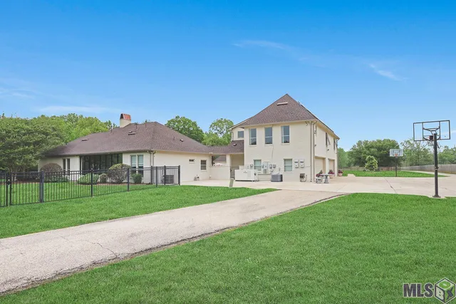 $2,000,000 | 14247 Blackwater Road, Central, LA 70714