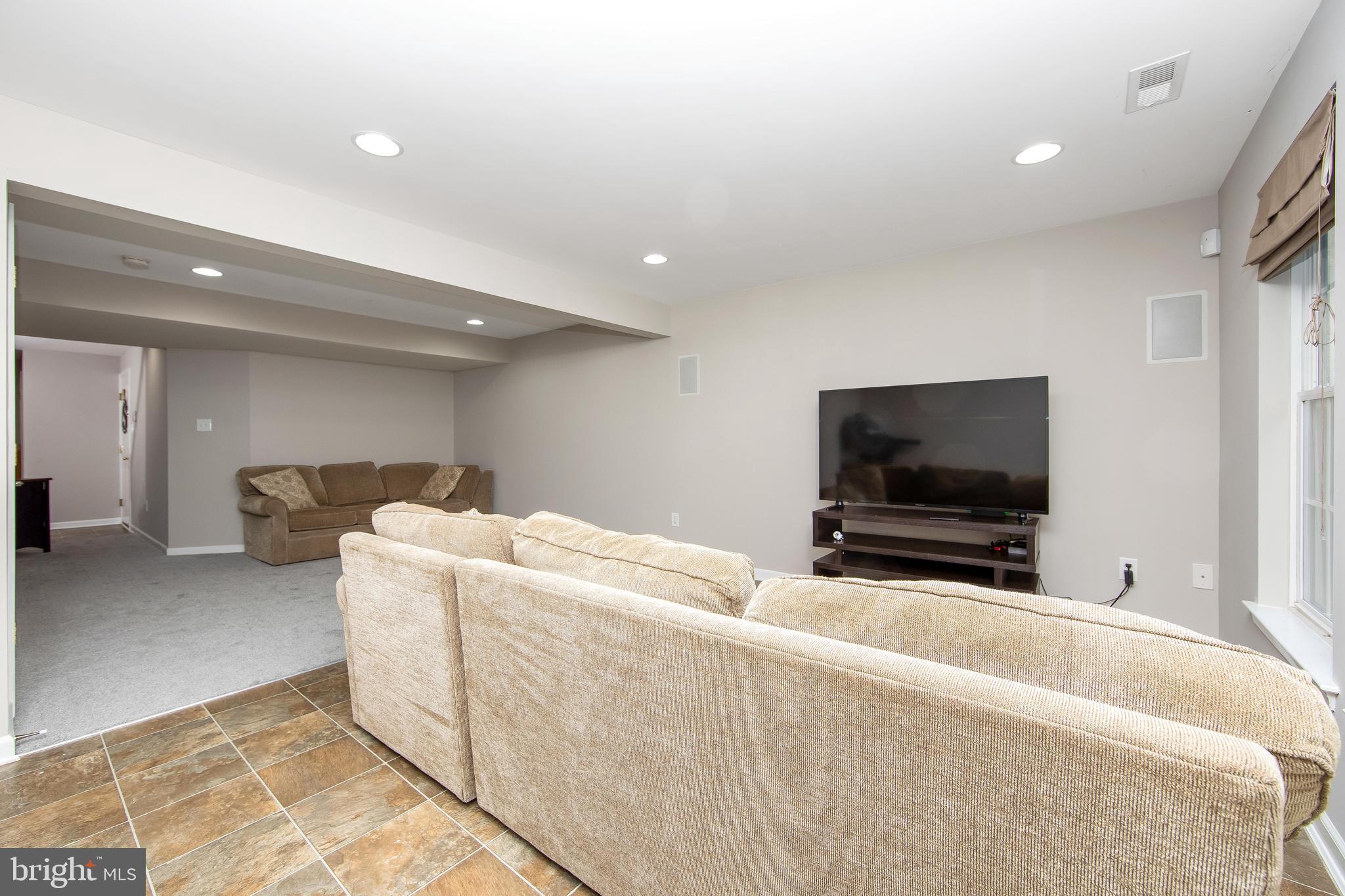 358 Concetta Drive Mount Royal, NJ 08061 - Photo 5 of 36