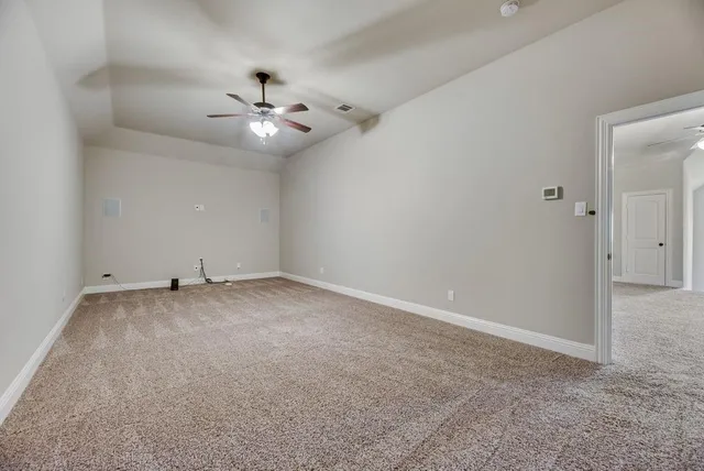 $2,800 | 740 Sandbox Drive, Little Elm, TX 76227