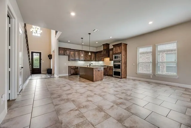 $2,800 | 740 Sandbox Drive, Little Elm, TX 76227