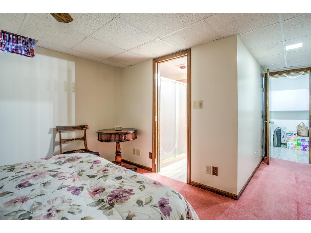 350 Putnam Street Manchester, NH 03102 - Photo 32 of 36