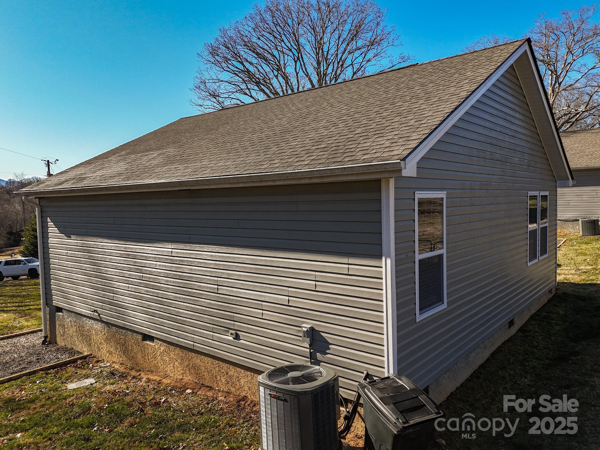303 Morgan Road Candler, NC 28715 - Photo 7 of 30 Gallery Image 7