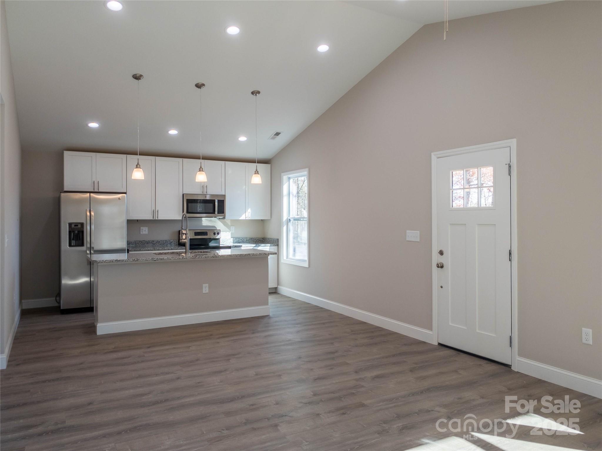 303 Morgan Road Candler, NC 28715 - Photo 10 of 30 Gallery Image 10