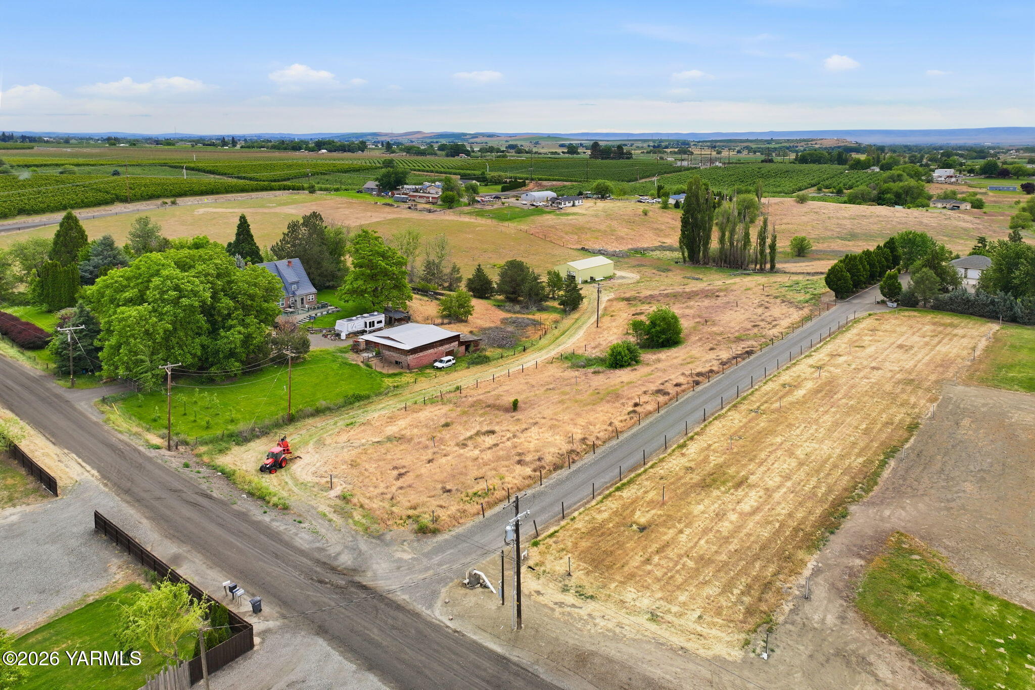 Nka Orchardvale Road Zillah, WA 98953 - Photo 2 of 13 Holbrook_ 260515_Orchardvale_Zillah_02