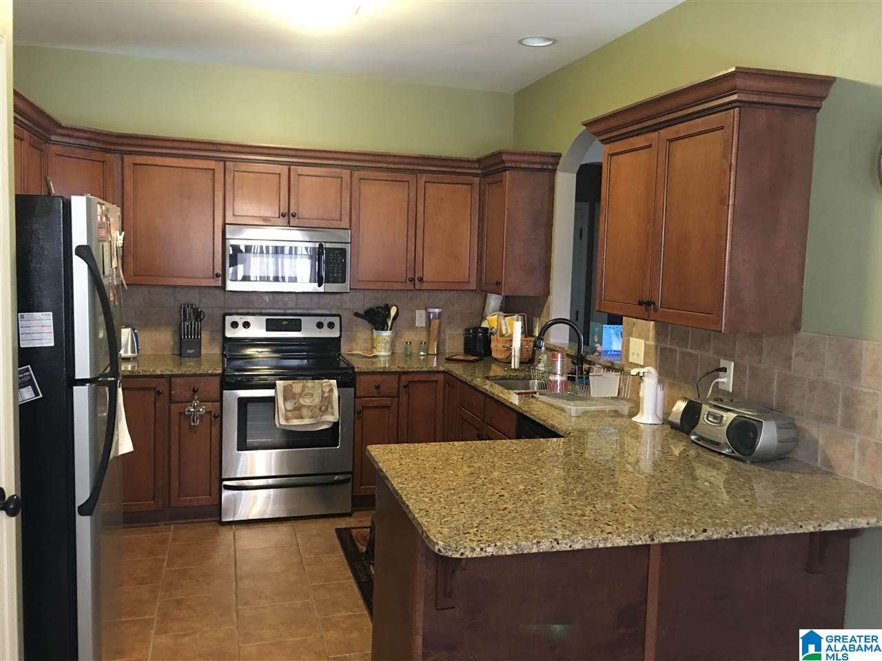 571 Chaucer Way Morris, AL 35116 - Photo 4 of 14