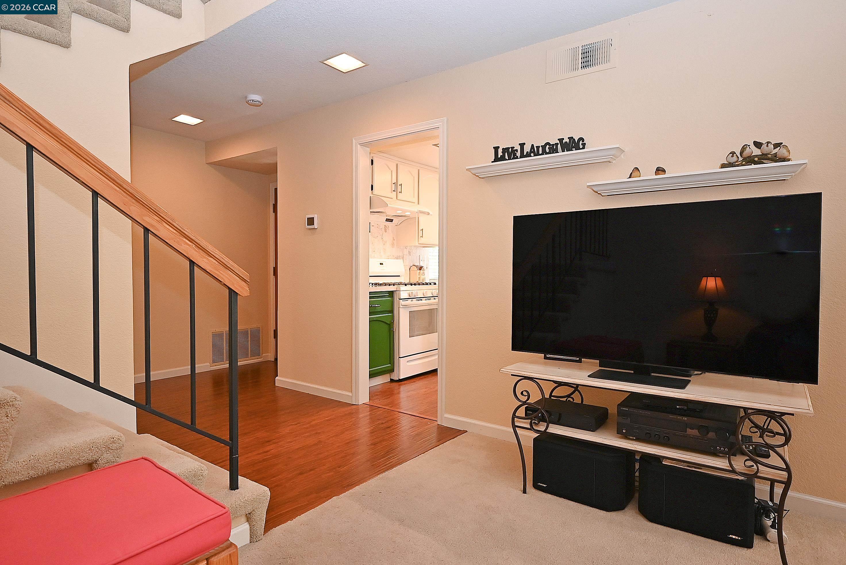 6670 Edgewood Way Castro Valley, CA 94552 - Photo 20 of 56