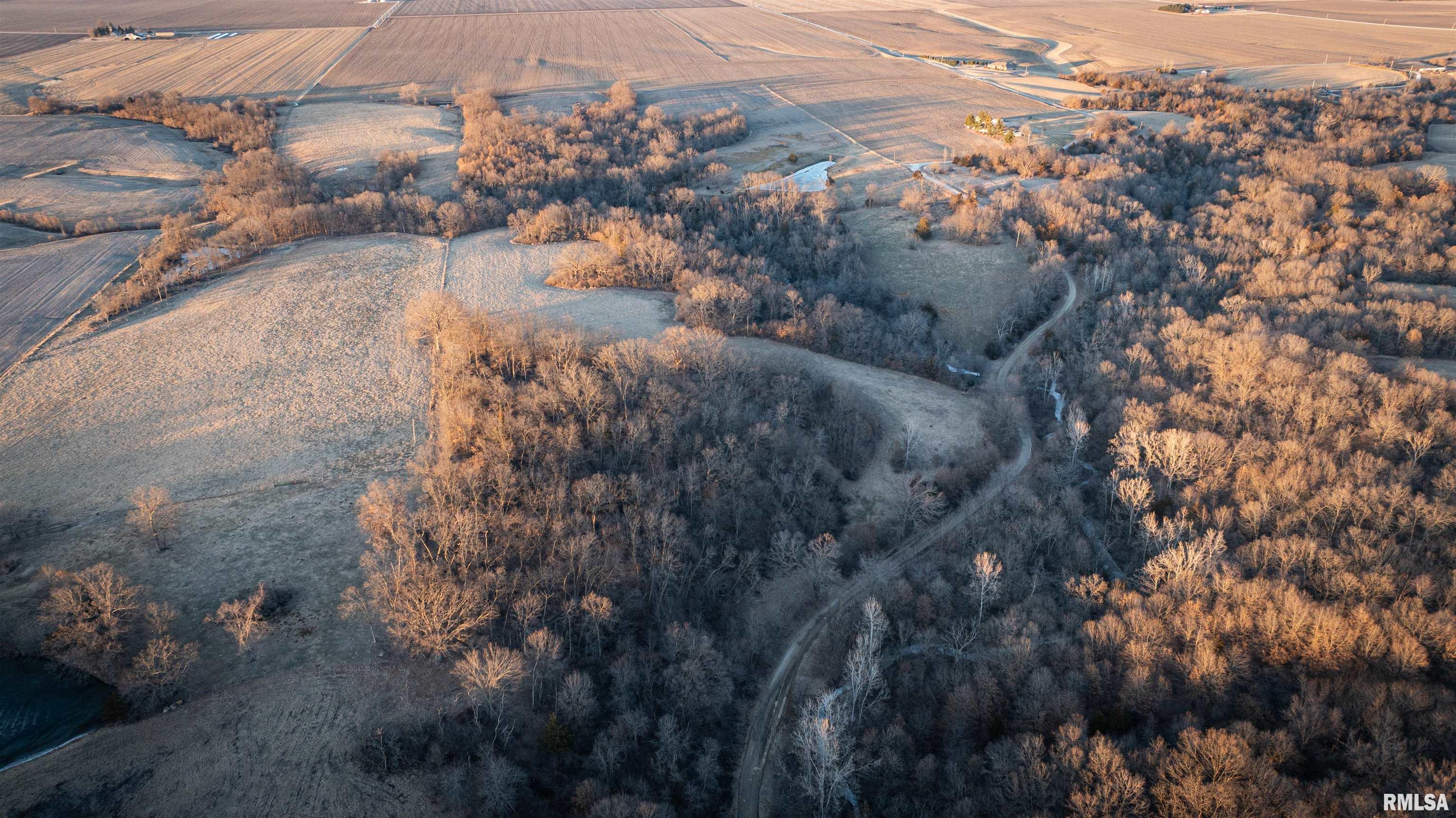 570 Emma Road Colchester, IL 62326 - Photo 15 of 33