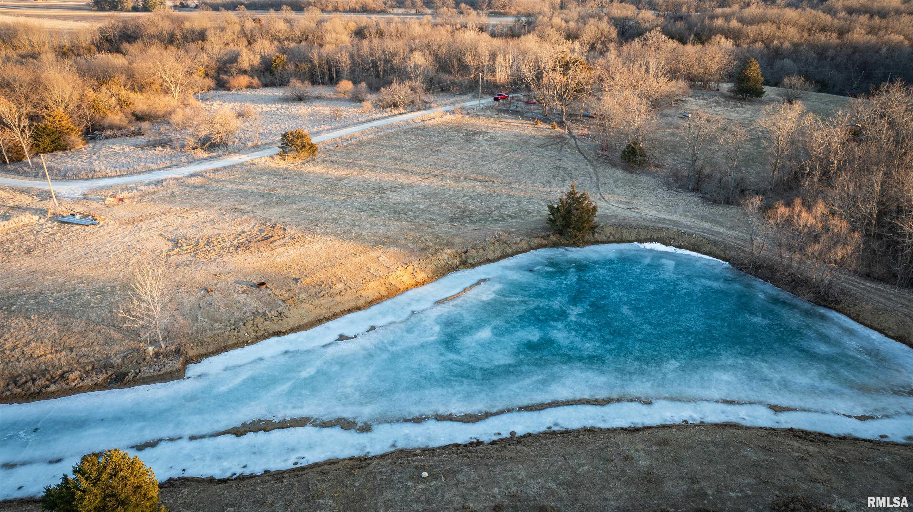 570 Emma Road Colchester, IL 62326 - Photo 8 of 33