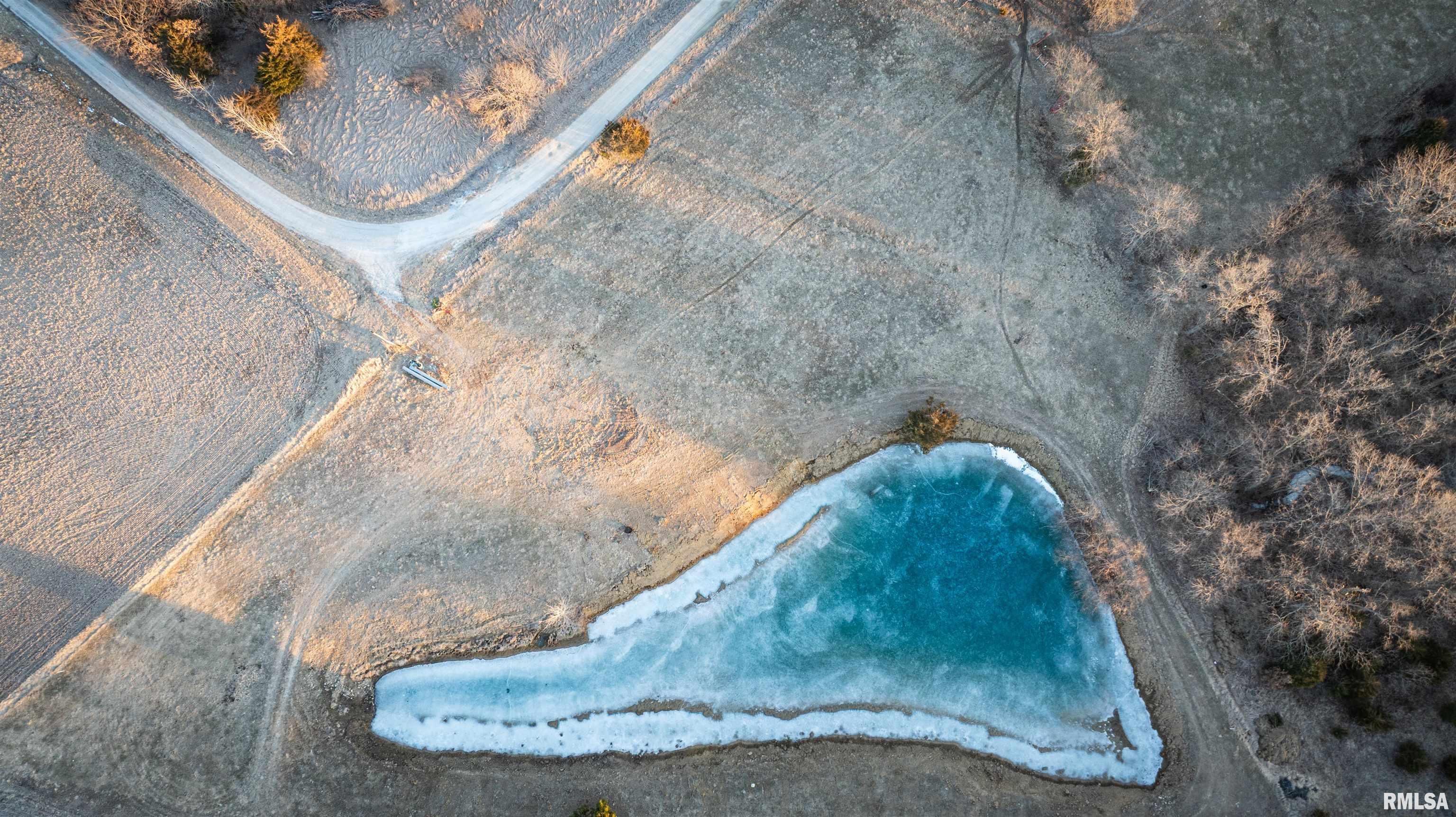 570 Emma Road Colchester, IL 62326 - Photo 10 of 33