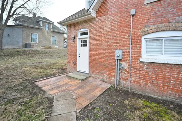 $369,000 | 306 Lewis Street, Edgerton, MO 64444