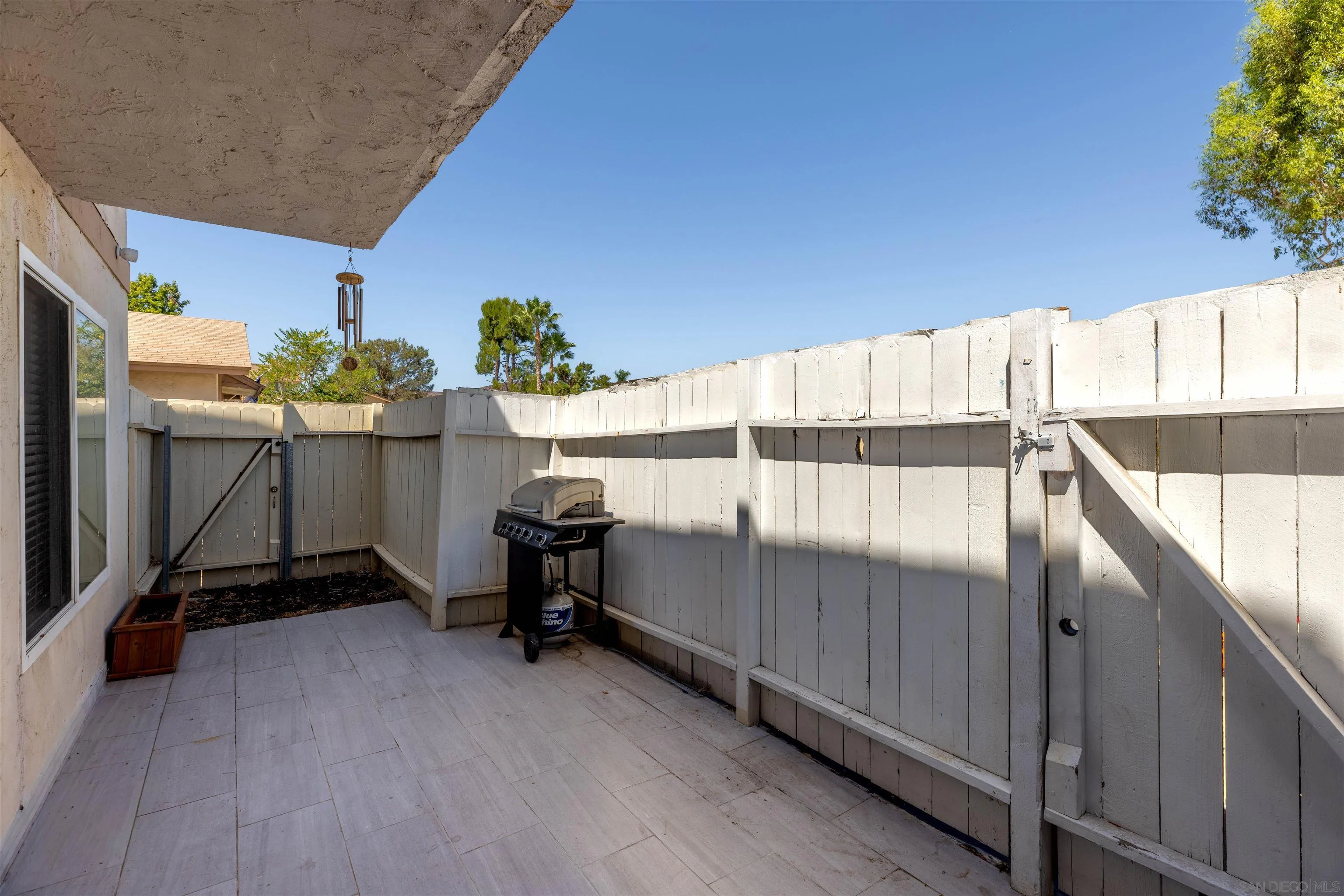 10331 Santana Ranch Drive Santee, CA 92071 - Photo 20 of 31 Gallery Image 20