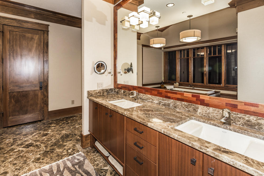 326 Chestnut Ridge Road Kingston, TN 37763 - Photo 23 of 37 Master Bath