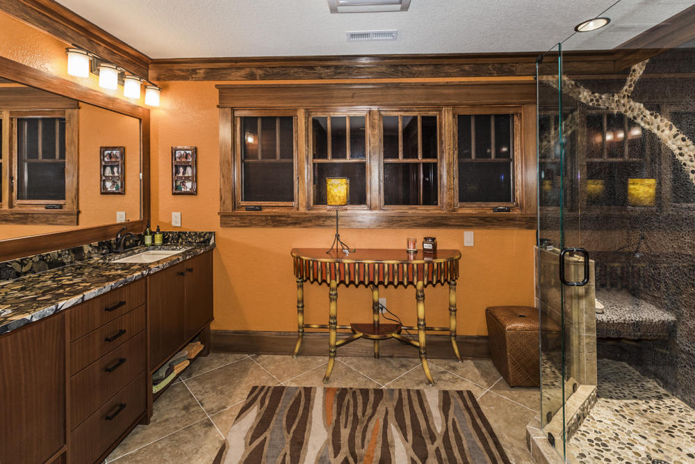 326 Chestnut Ridge Road Kingston, TN 37763 - Photo 33 of 37 Private Bath