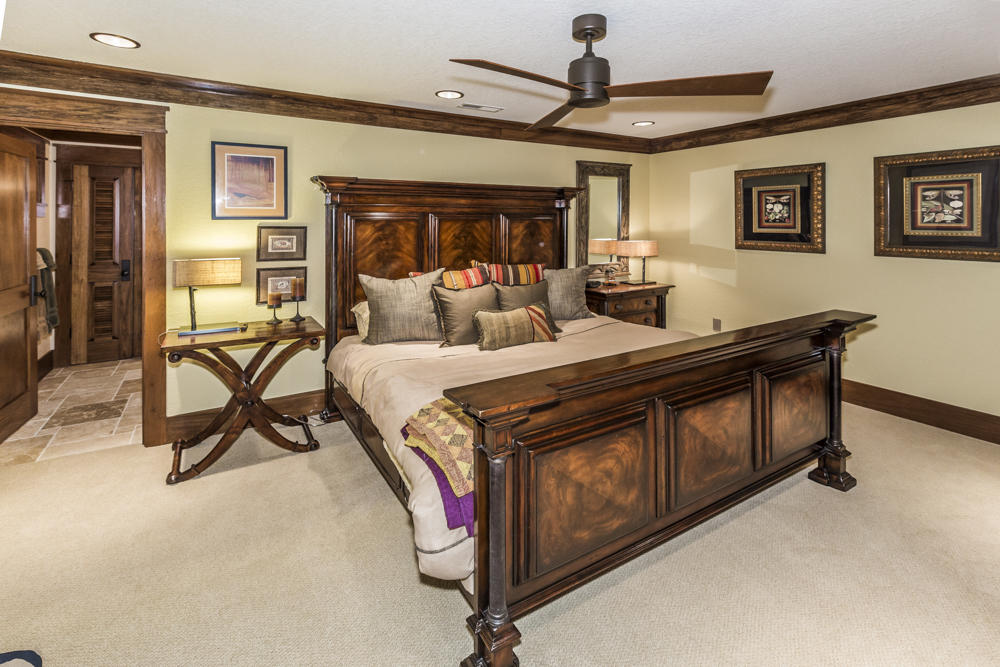 326 Chestnut Ridge Road Kingston, TN 37763 - Photo 34 of 37 Bedroom