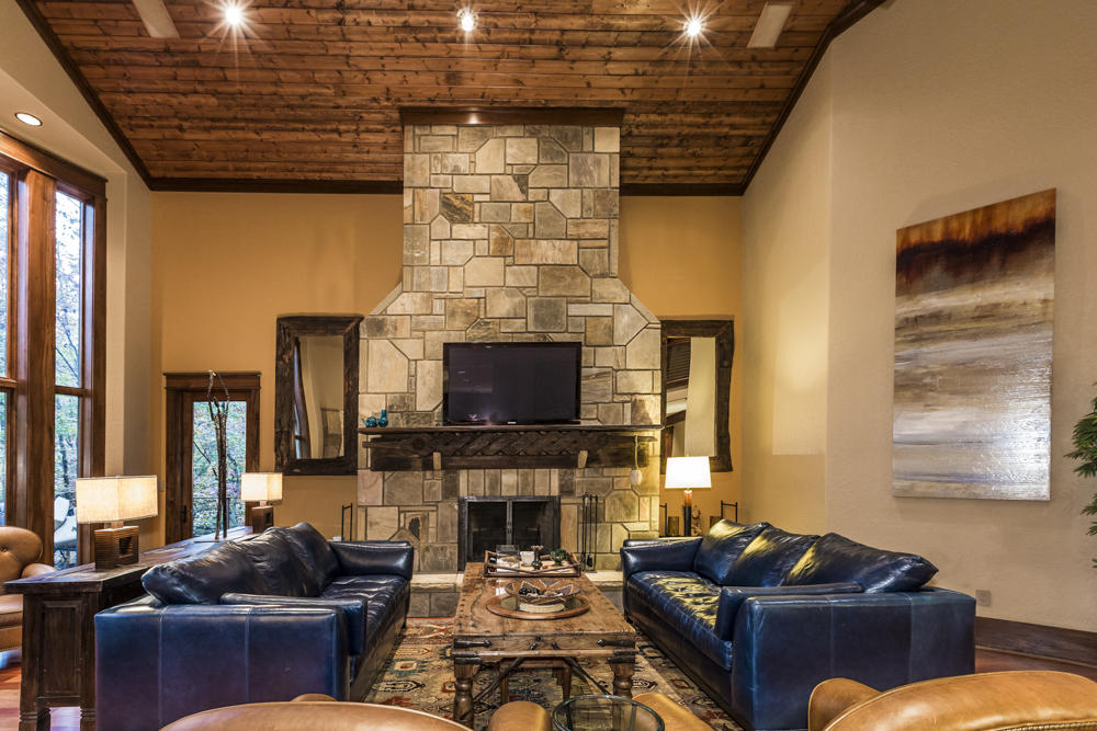 326 Chestnut Ridge Road Kingston, TN 37763 - Photo 9 of 37 Living Room