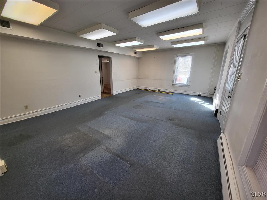 637 5th Street Whitehall, PA 18052 - Photo 5 of 25 a view of empty room