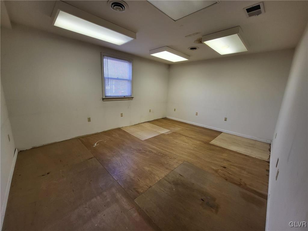 637 5th Street Whitehall, PA 18052 - Photo 8 of 25 an empty room with windows