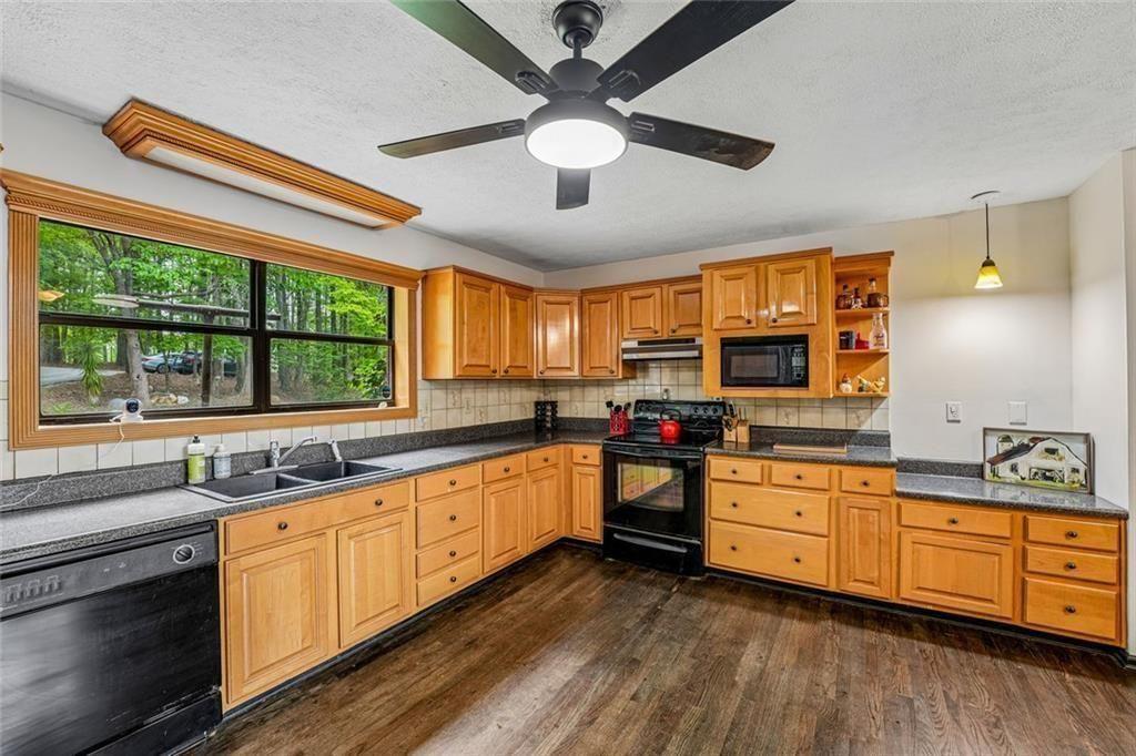 8137 Jenkins Road Winston, GA 30187 - Photo 11 of 63