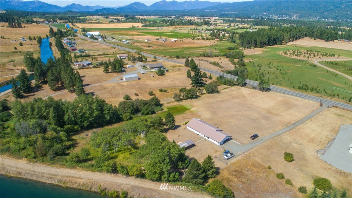 4590 Upper Peoh Point Road Cle Elum, WA 98922 - Photo 2 of 38 Gallery Image 2