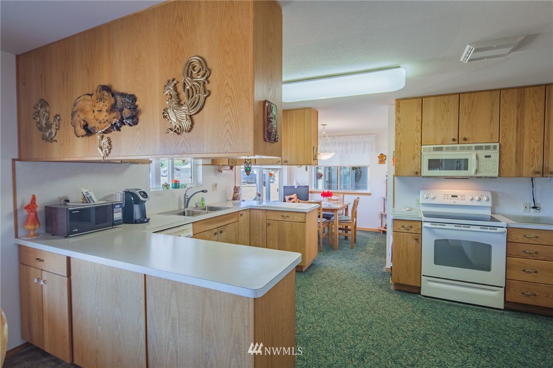 4590 Upper Peoh Point Road Cle Elum, WA 98922 - Photo 11 of 38 Gallery Image 11