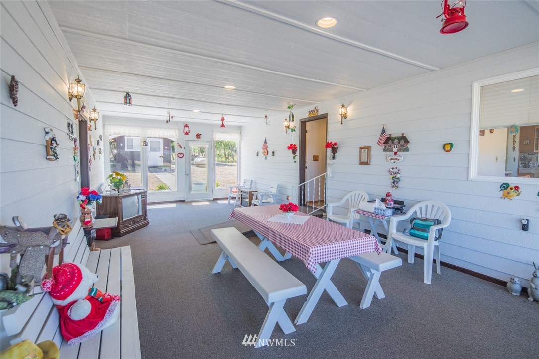 4590 Upper Peoh Point Road Cle Elum, WA 98922 - Photo 21 of 38 Gallery Image 21