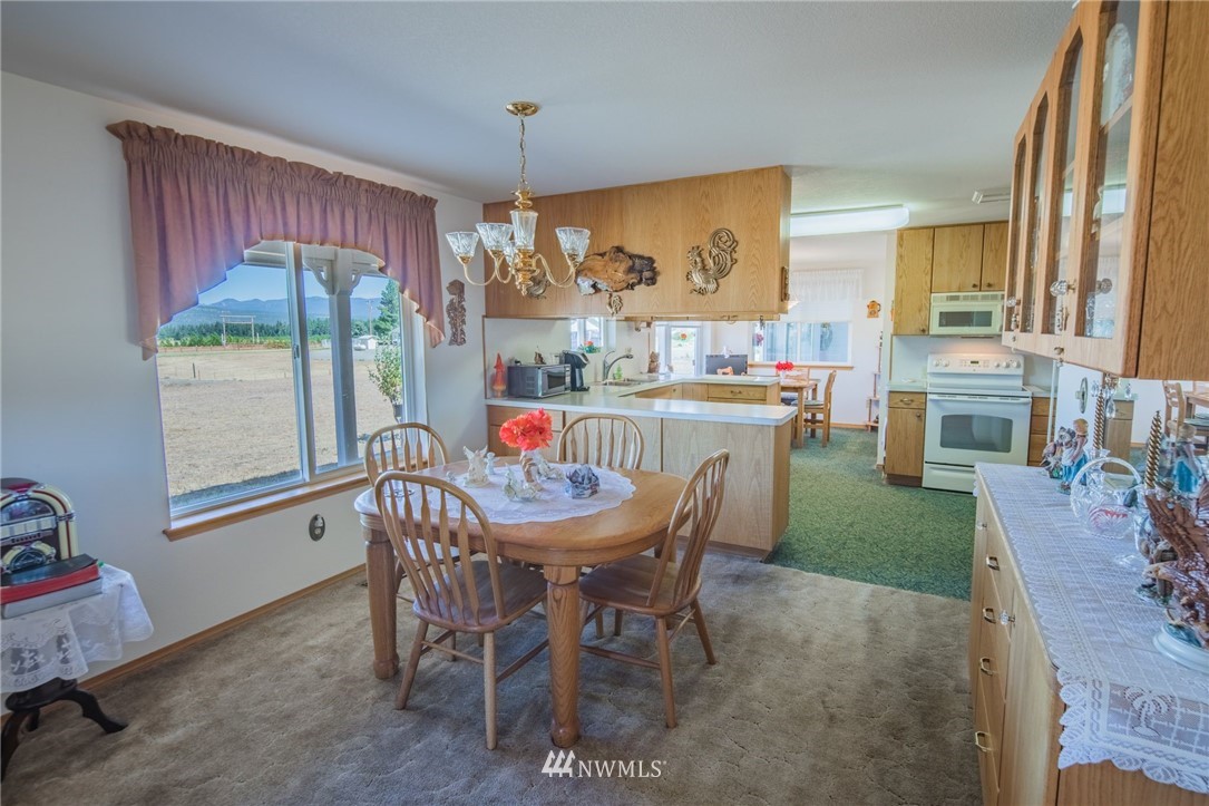 4590 Upper Peoh Point Road Cle Elum, WA 98922 - Photo 8 of 38 Gallery Image 8