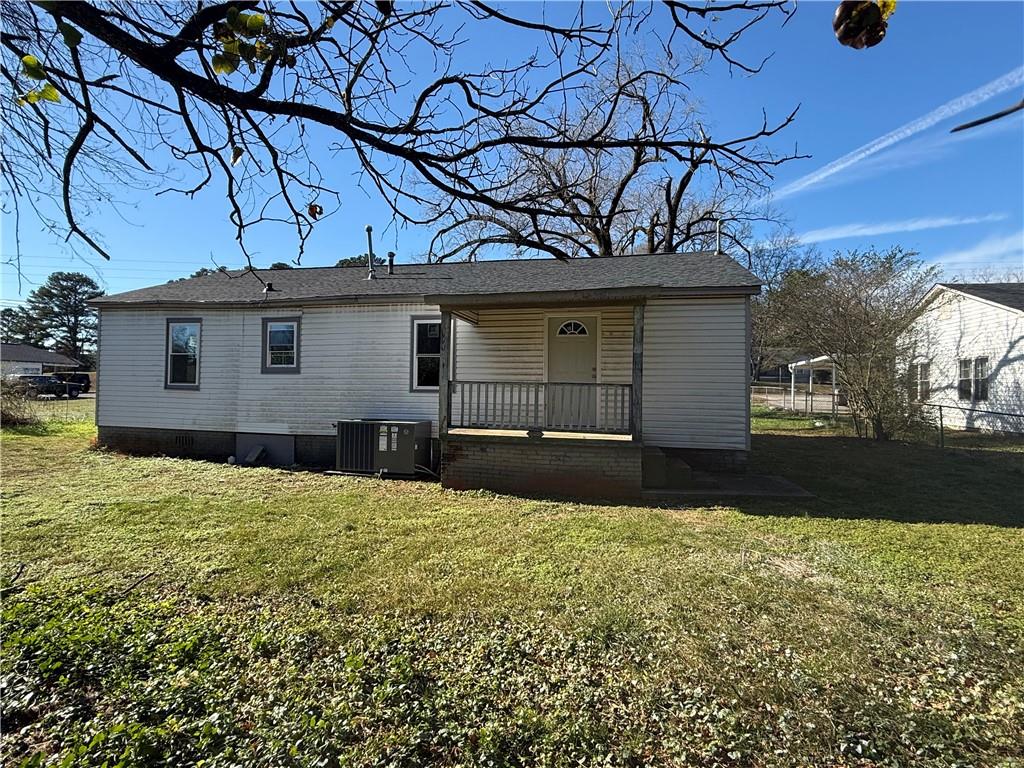 1325 Highway 41 Calhoun, GA 30701 - Photo 18 of 19 a house view with a backyard space