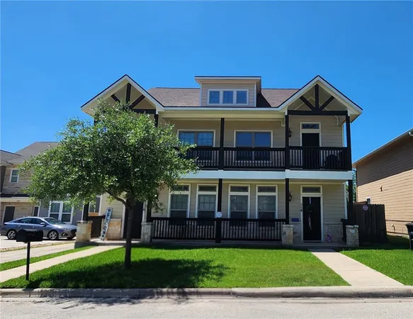 $2,800 | 303 Ash Street, Unit B, College Station, TX 77840